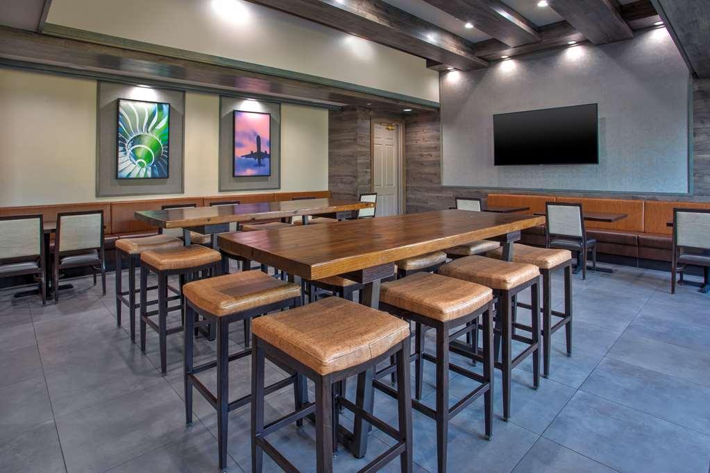 Hampton Inn And Suites Newark Airport إليزابيث المطعم الصورة