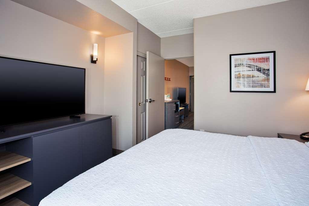 Hampton Inn And Suites Newark Airport إليزابيث الغرفة الصورة